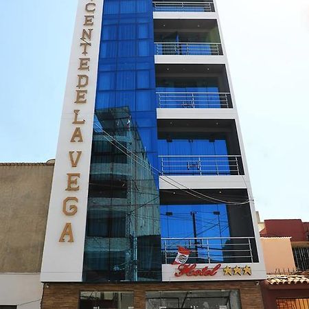 Hotel Vicente De La Vega 齐克拉约 外观 照片